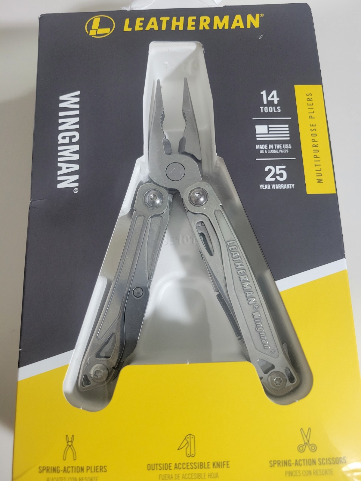 Leatherman Wingman 14 Tools Multi-Tool – Stainless Steel 831425