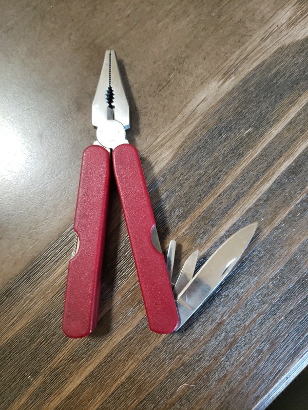 VINTAGE MICKEY THOMPSON TIRES BRANDED MULTI TOOL WITH CASE PLIERS KNIFE