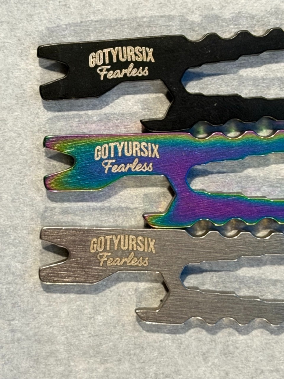 EDC-PUNISHER 6-In-1 COMPACT KEYCHAIN MULTI-TOOL