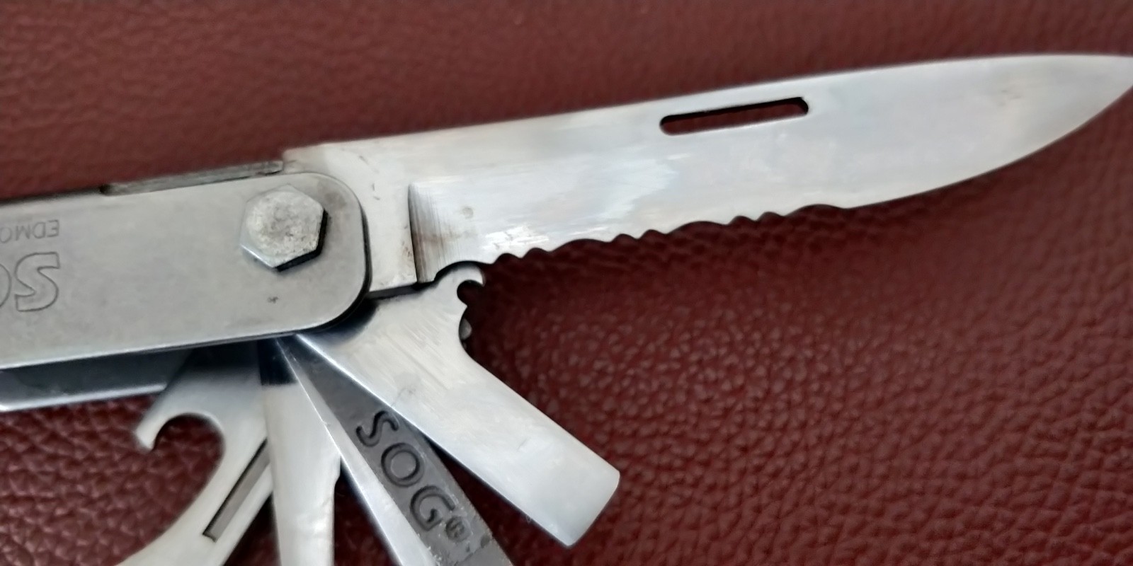 SOG PowerPlier Multi-Tool Patent Pending 1ST GEN Power Pliers
