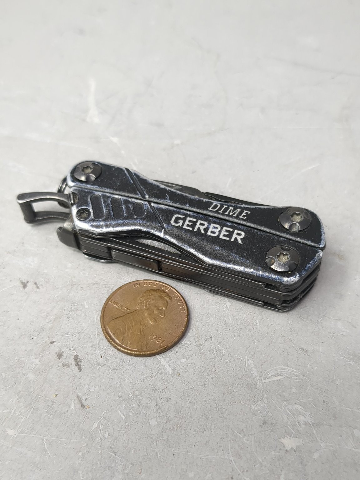 Gerber Dime Mini Multi-Tool Black Stainless Steel Compact Keychain