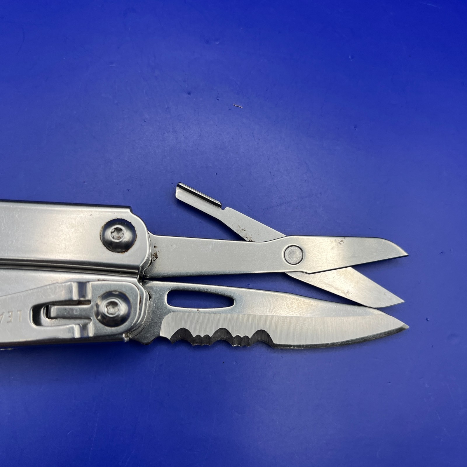 Leatherman Stainless Steel Wingman Multi Tool Scissors Knife Plier