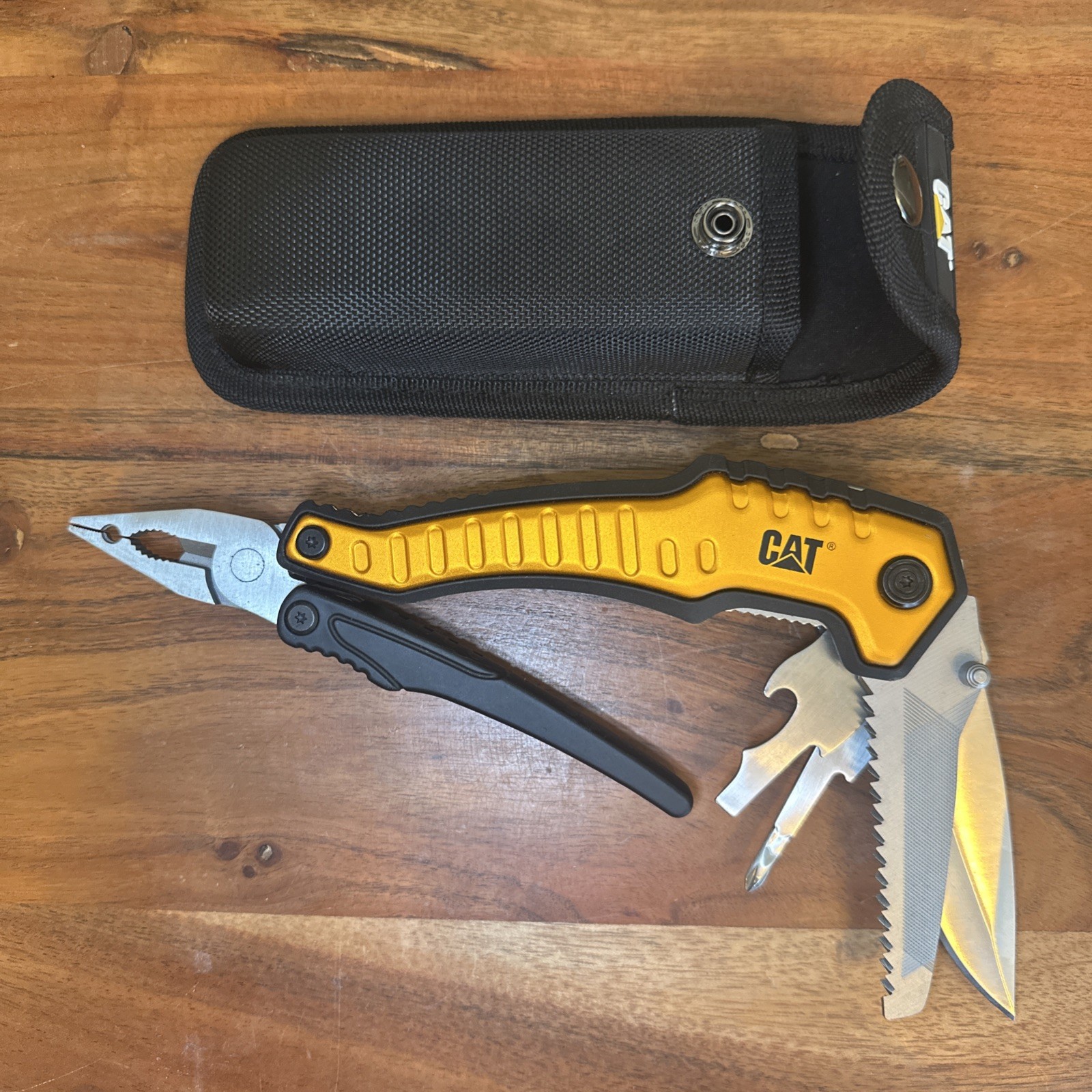 Caterpillar Multi Function Tool 9-in-1 980045