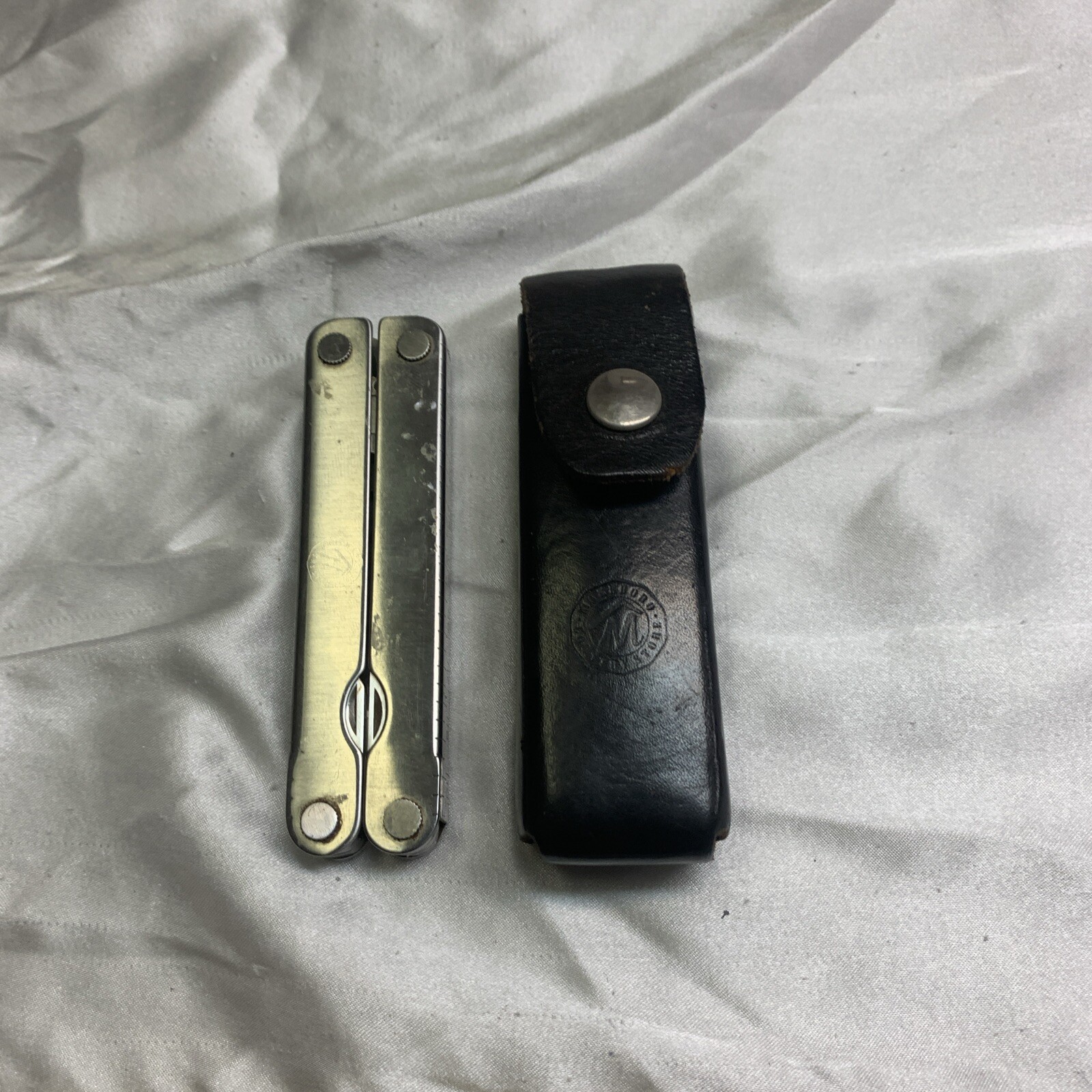 Vintage Original Leatherman Multi-Tool W/Sheath TM 1325473 Made USA, Good Condit