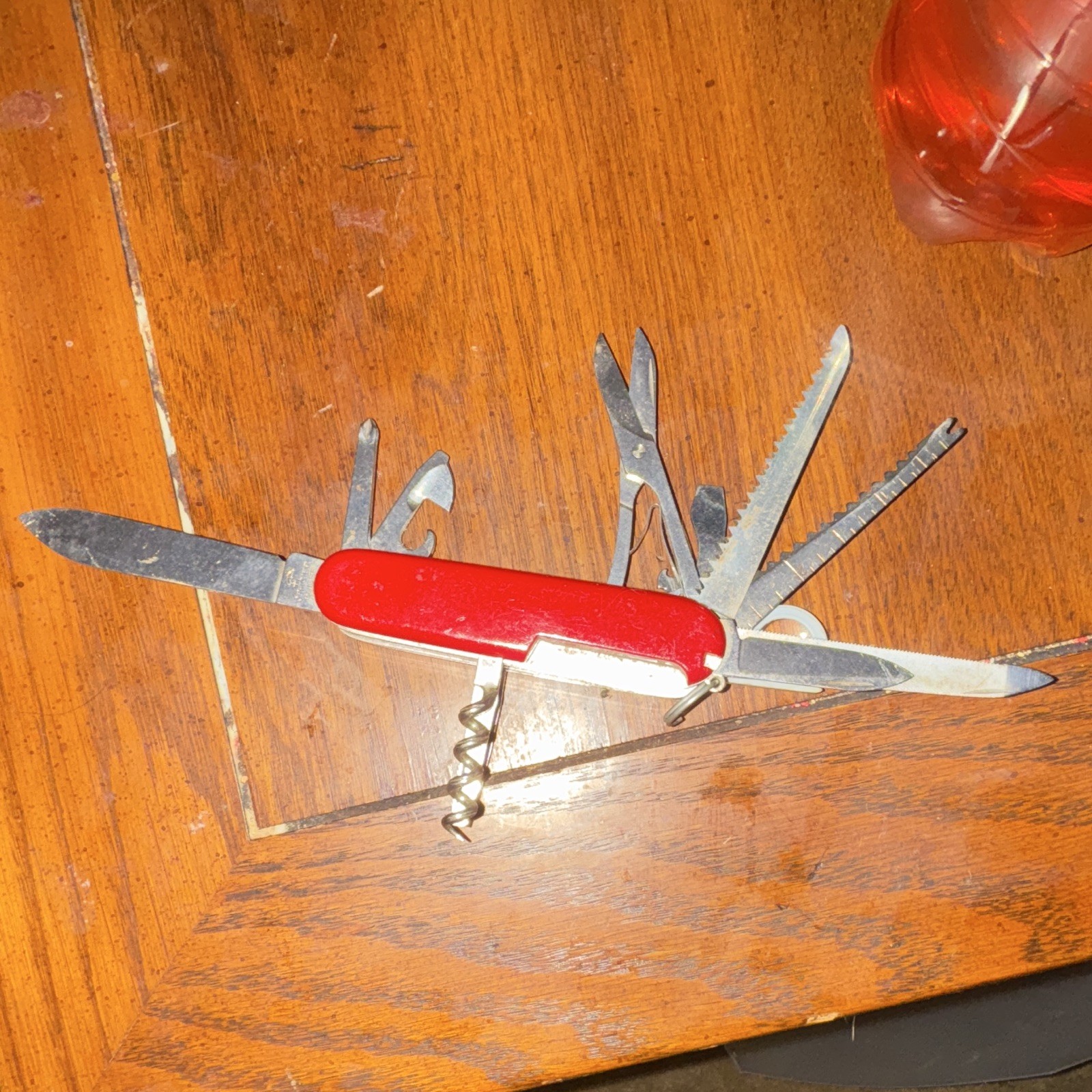 Victorinox Swiss Army Red Multi-Tool 15+ Tools w/ Saw Scissors 58mm Lanyard