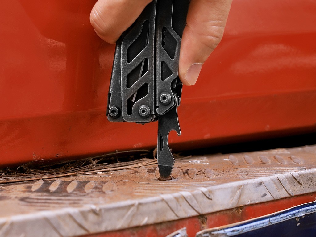 NexTool Flagship Pro Multi Tool DSW Several Essential Tools w/Stainless Handles