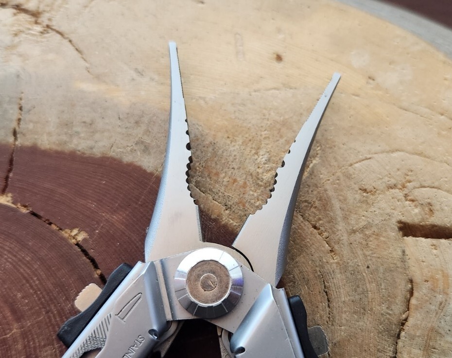 Rare Discontinued Gerber Multi Plier Flik Fisherman Multitool – Excellent N15