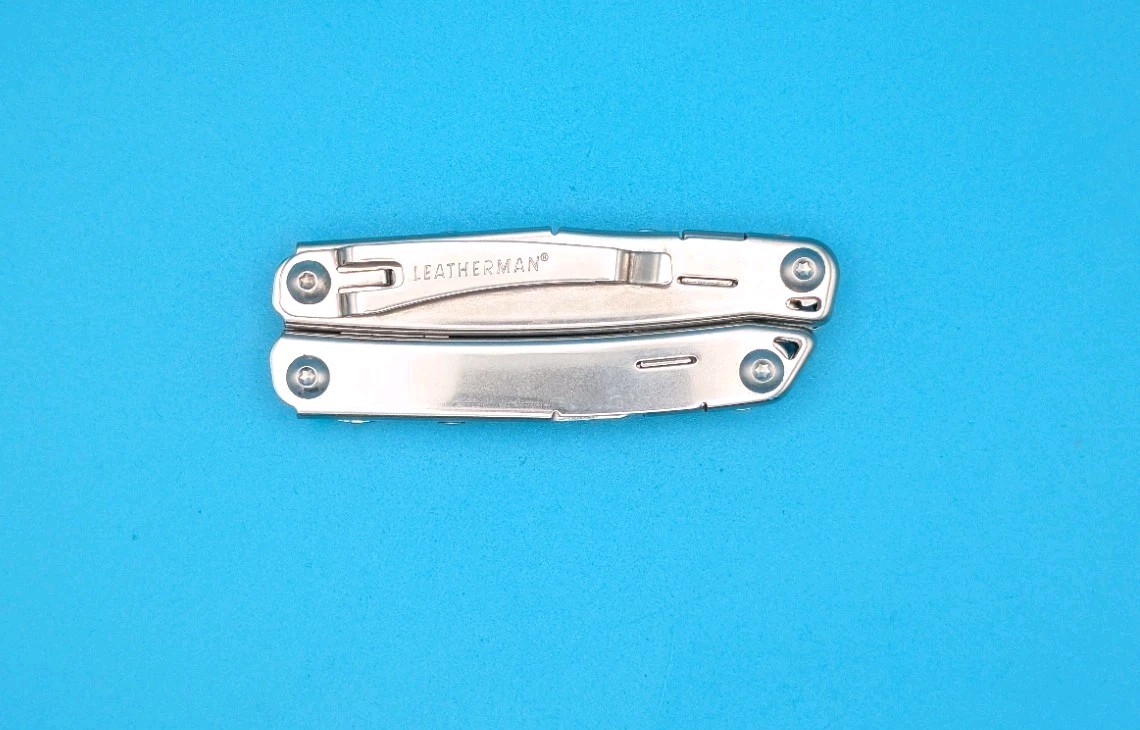LEATHERMAN WINGMAN MULTI-TOOL! WITH SHEATH! FREE SHIPPING!