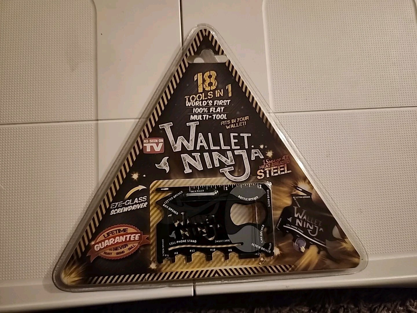 WALLET NINJA 18 Tools in 1 Flat Multi Tool, AS SEEN ON TV Fits in Wallet NWT