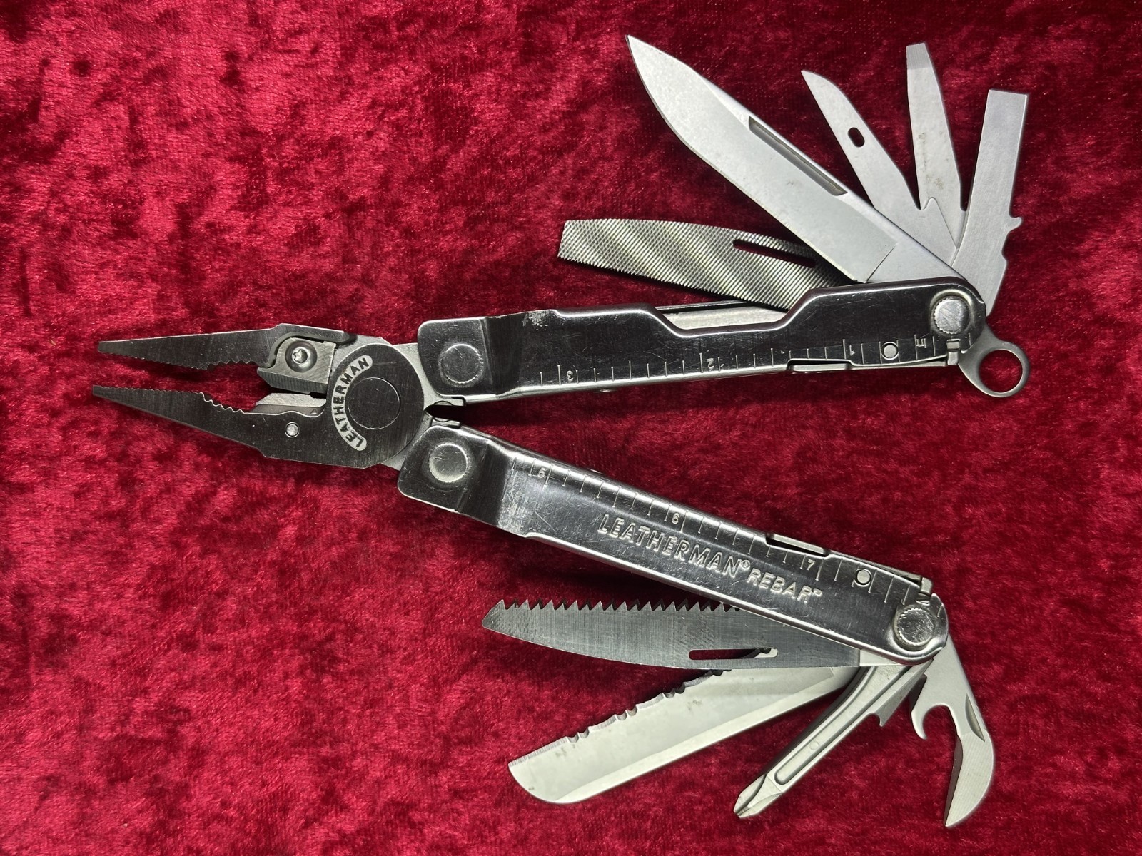 Leatherman Rebar Stainless Steel 12 Tool Multi-Tool Random Pick (366)