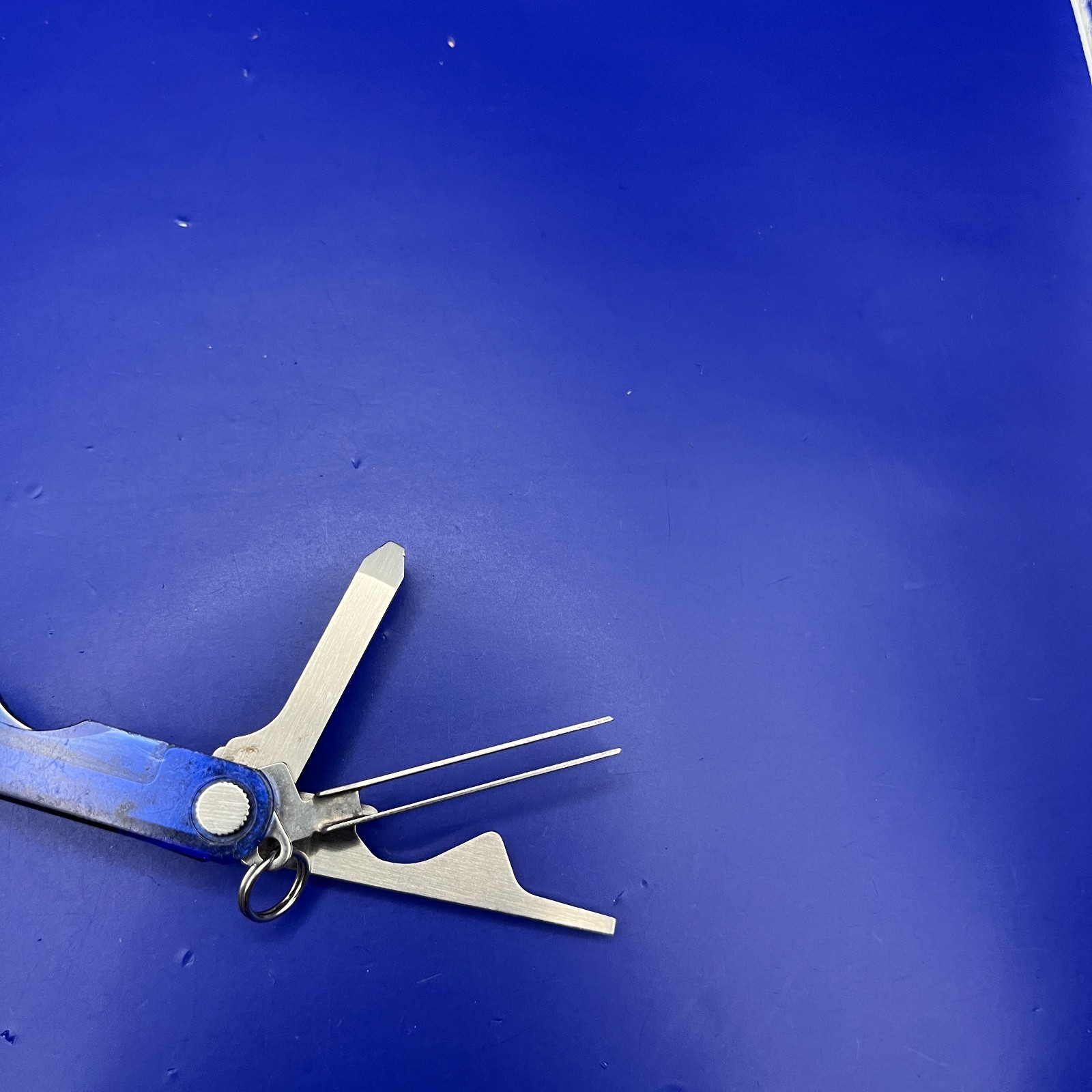 Leatherman Micra Multi-Tool Knife, Scissors- Translucent Blue