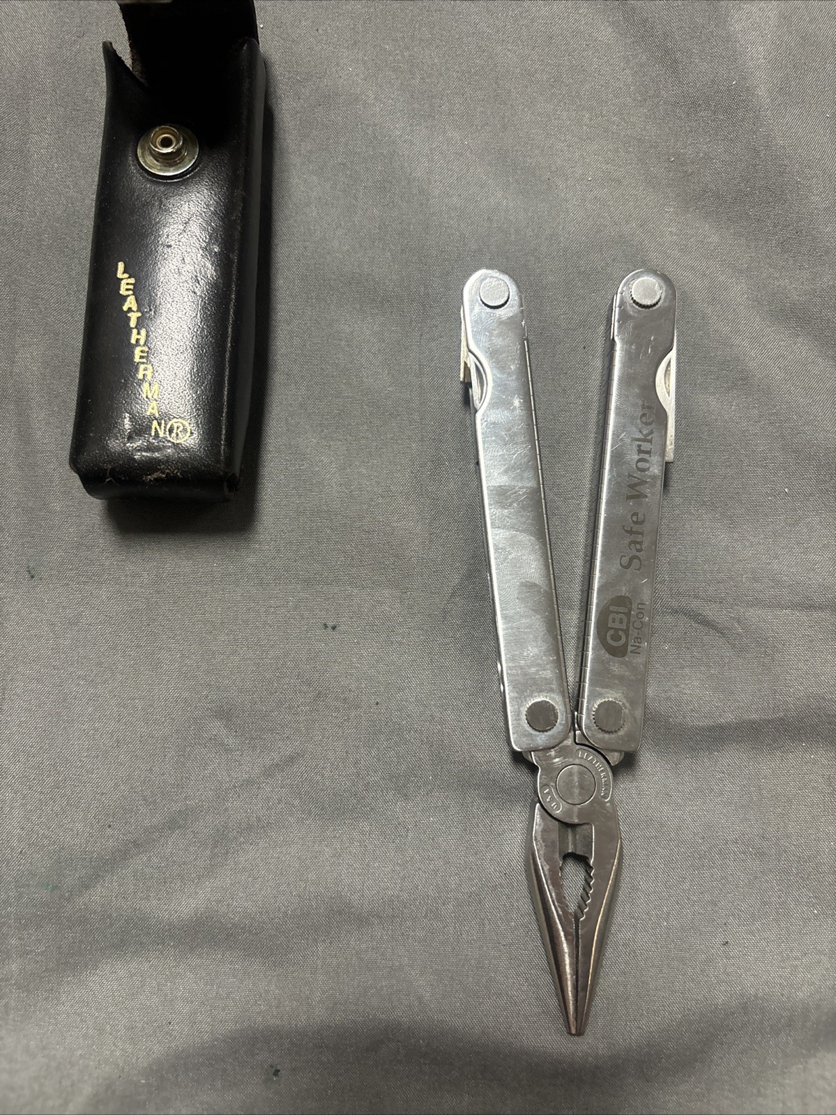 Vtg Original Leatherman Multi Tool Portland OR Leather Sheath USA