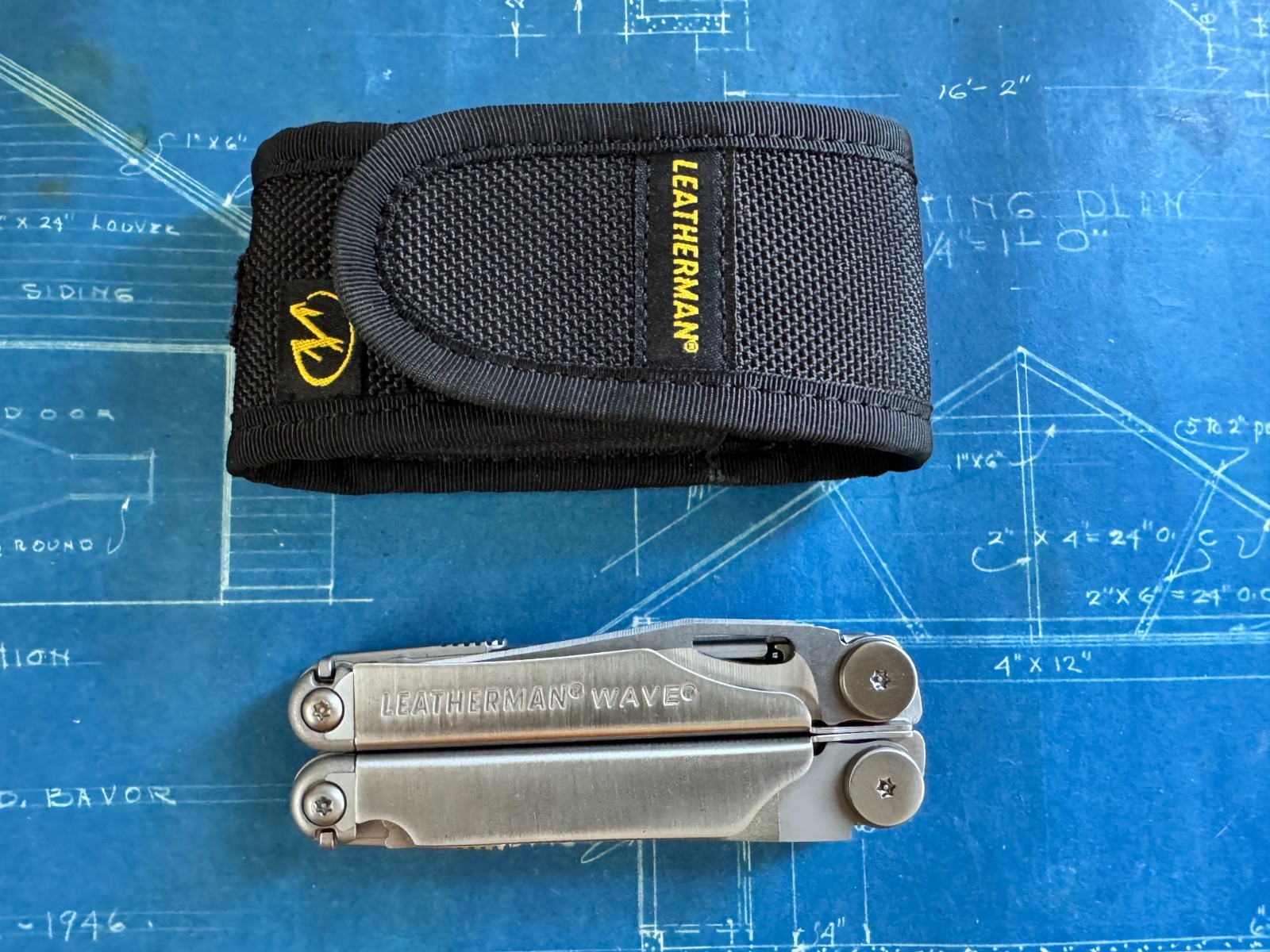 MULTI TOOL LEATHERMAN WAVE 0806 AUGUST 2006 SHEATH KNIFE SCREWDRIVER BLADE