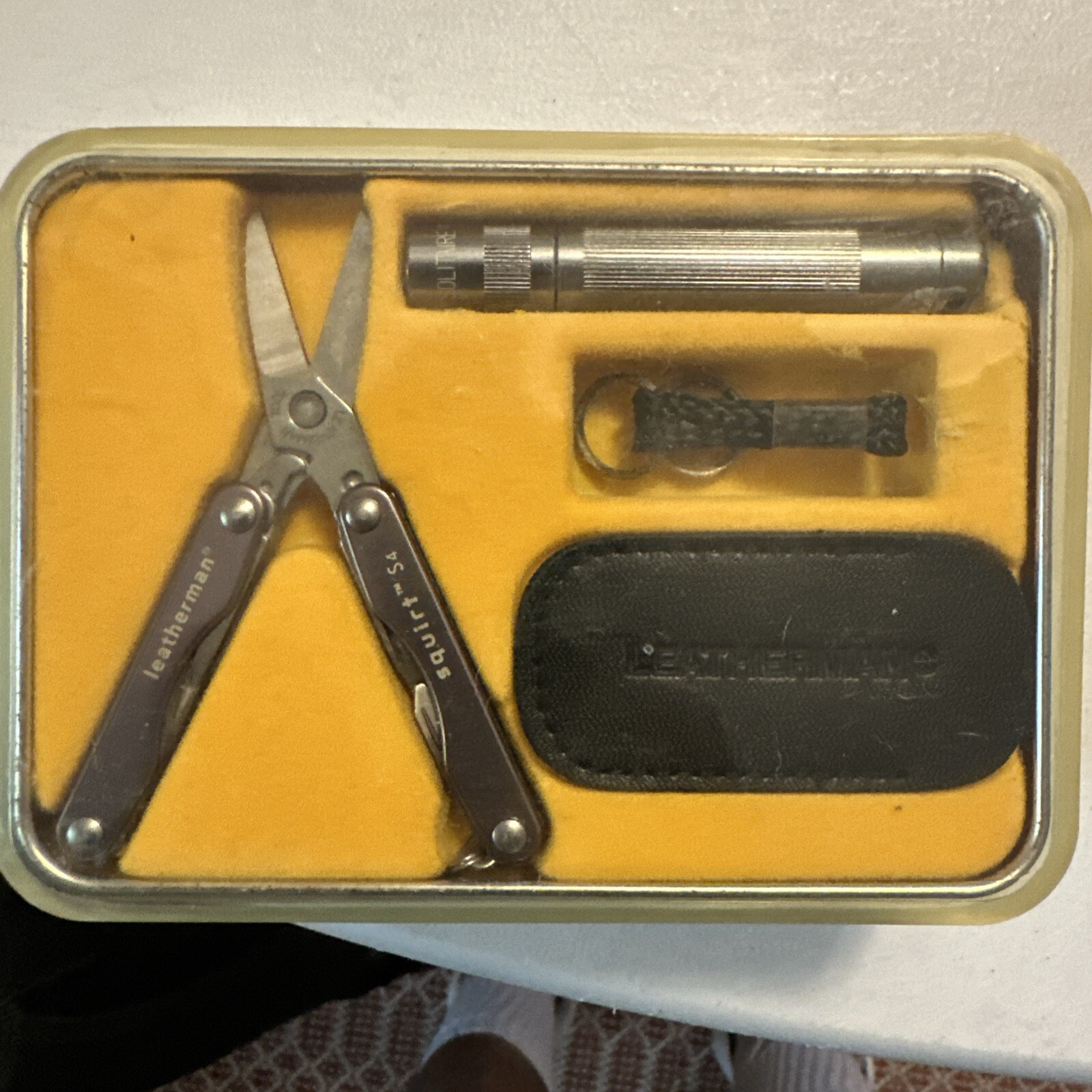 Leatherman Squirt S4 Small Keychain Multitool Squirt S4