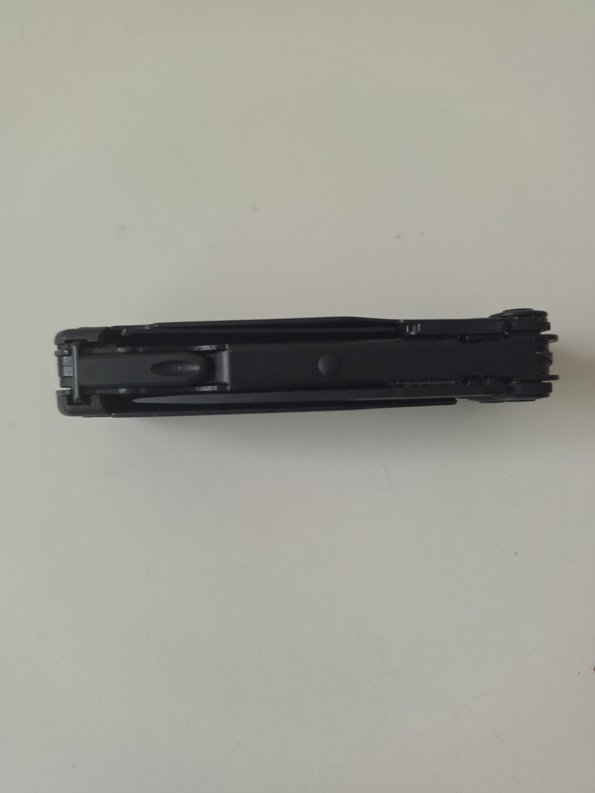 LEATHERMAN SURGE 19-In-1 Black Oxide Heavy Duty Multitool With Sheath