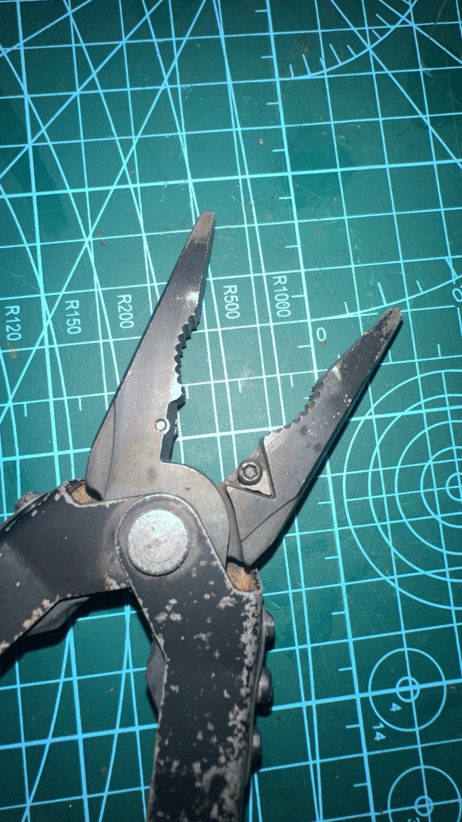 Gerber 75501 MP600 Needlenose Multi-Tool Used For Parts Or Repair