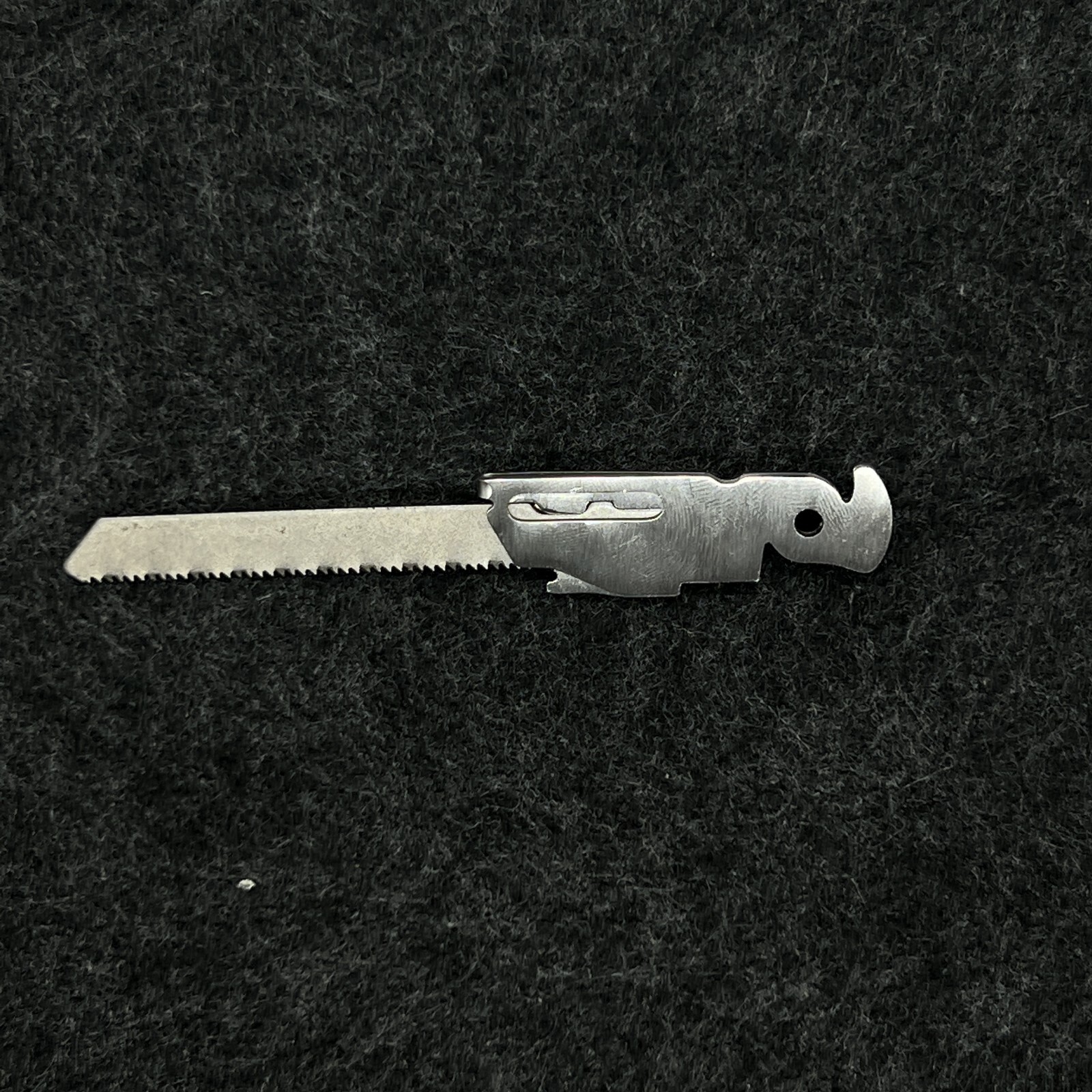 Stainless steel Saw T-Shank Holder with Thumb Grip for Leatherman Free P4 ARC