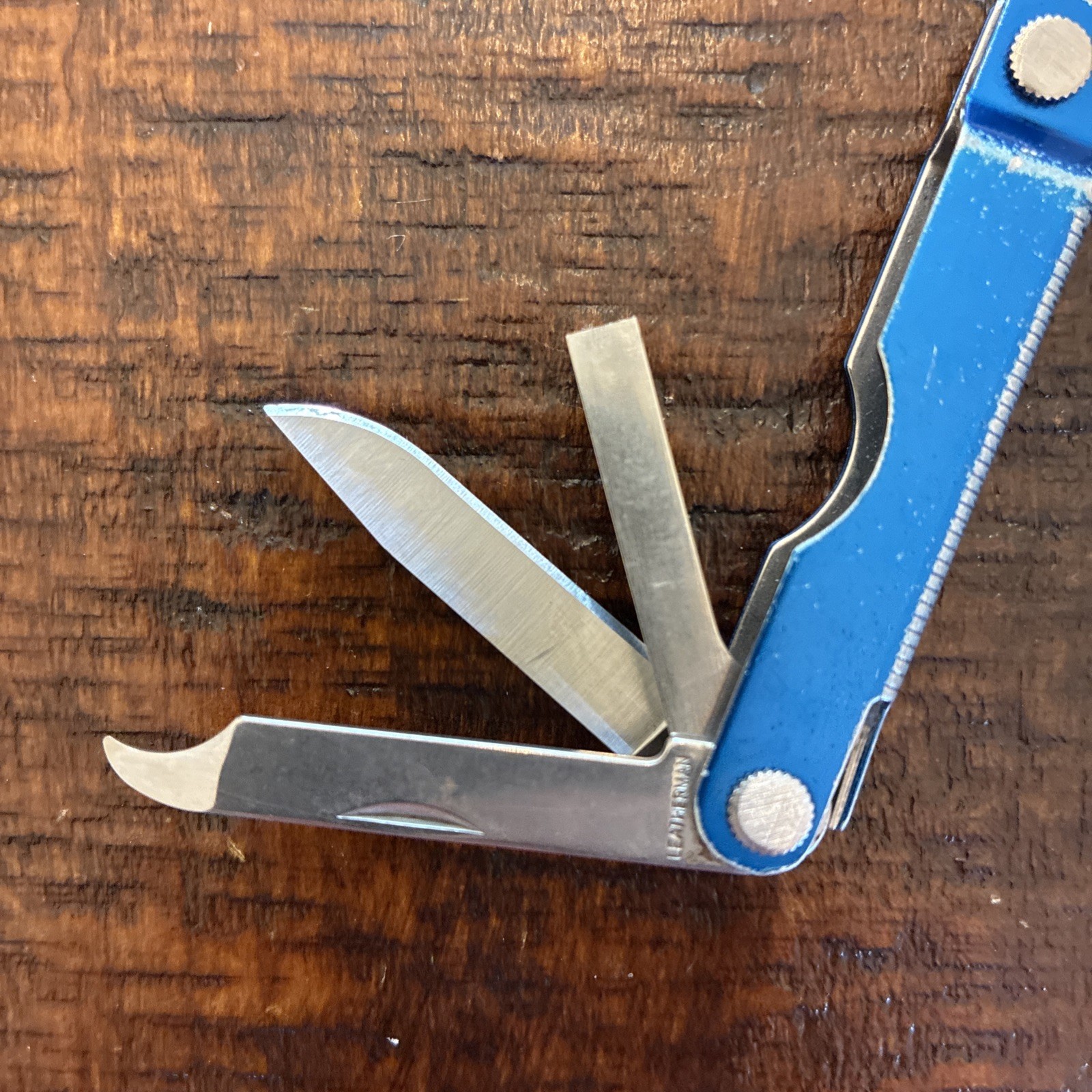 Leatherman Micra Multi-Tool, Knife, Scissors, Key Ring, Blue Nice Cond 04/13