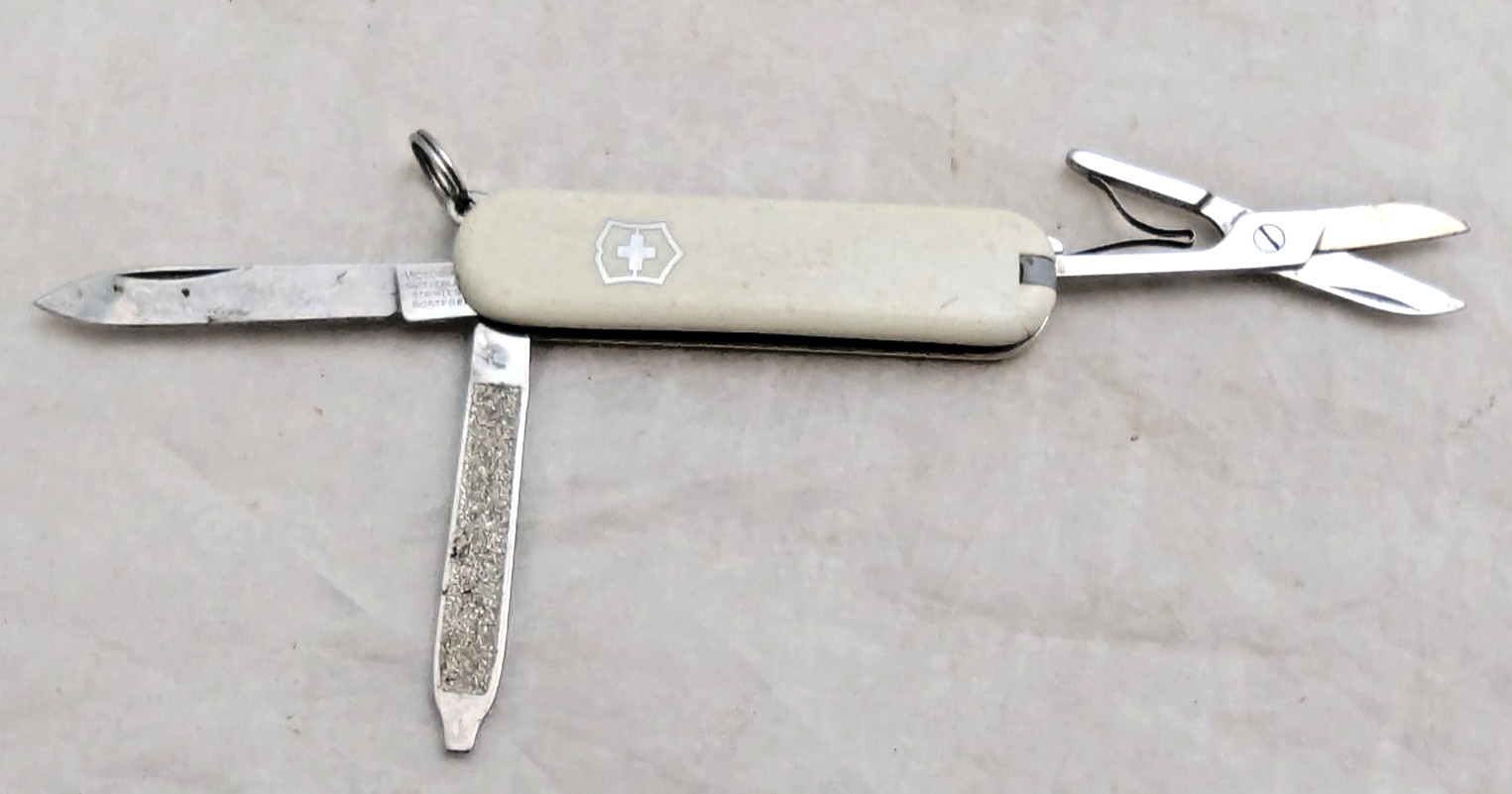 Victorinox Classic SD White Swiss Army Knife Mini Scissors Tool