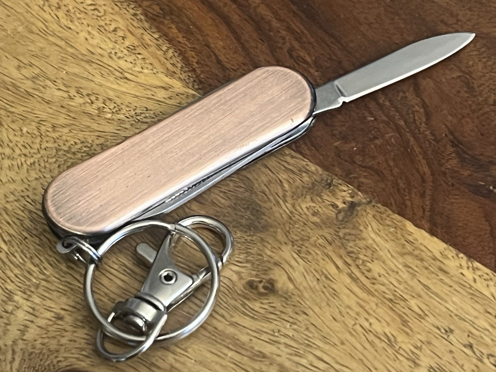 Switzerland Keychain Multitool Scissors, Knife File SUPER Solid! SUPER NICE!!
