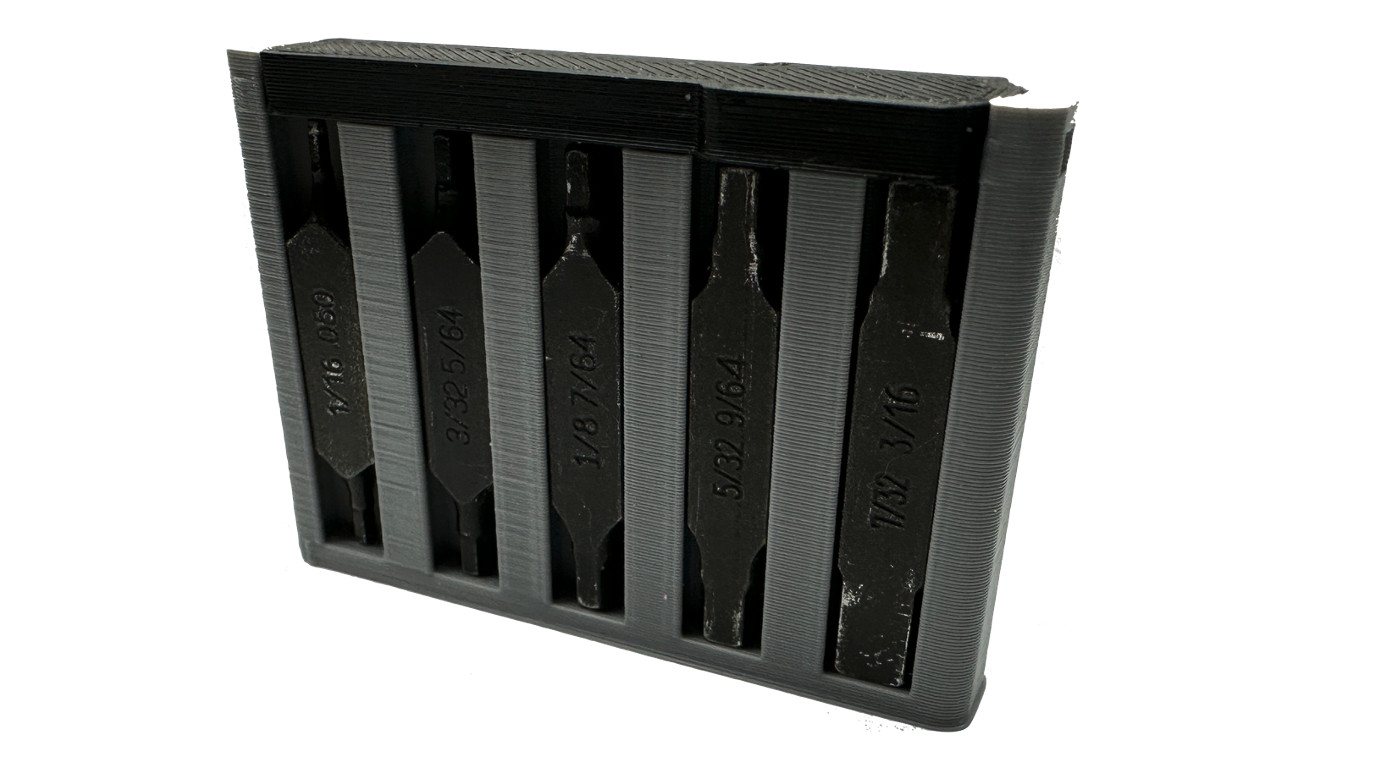 Leatherman flat bit holder for wallet or pocket