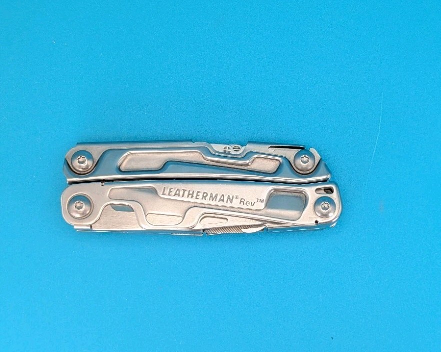 Leatherman Rev 3.8″ Multi-Tool, Stainless!