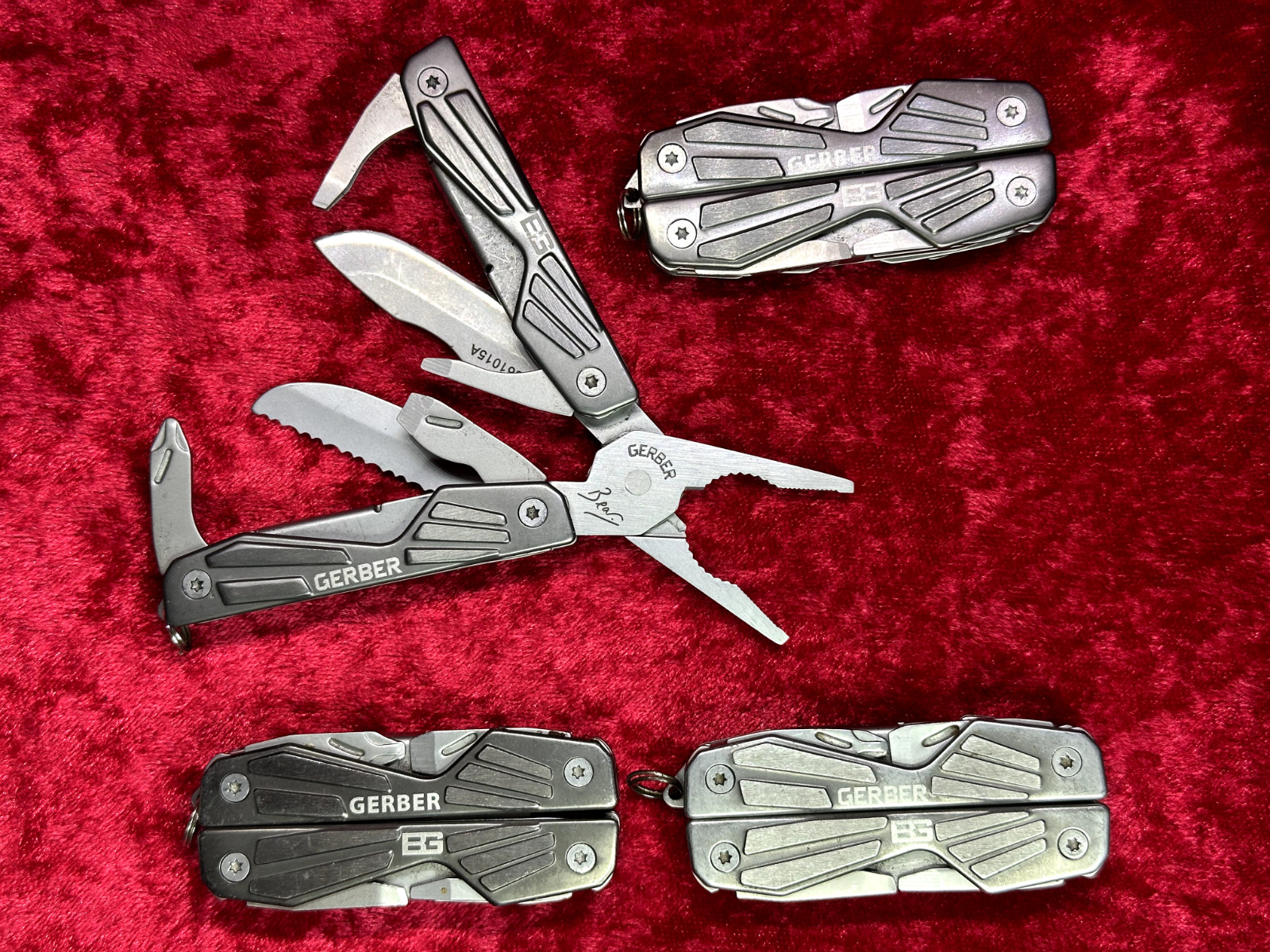 Gerber Bear Grylls Compact Gray Mini Multi-Plier Keychain Random Pick Used (129)