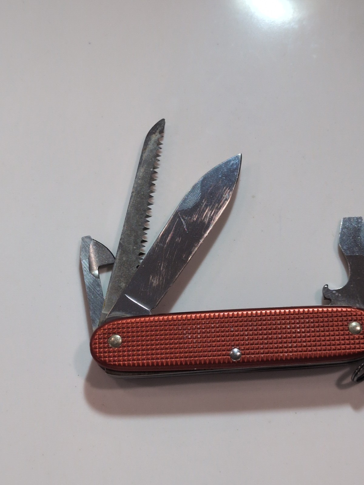 Victorinox – Farmer – Swiss Army SAK Multi-Tool Old Cross – 0.8241.20 – BS-32
