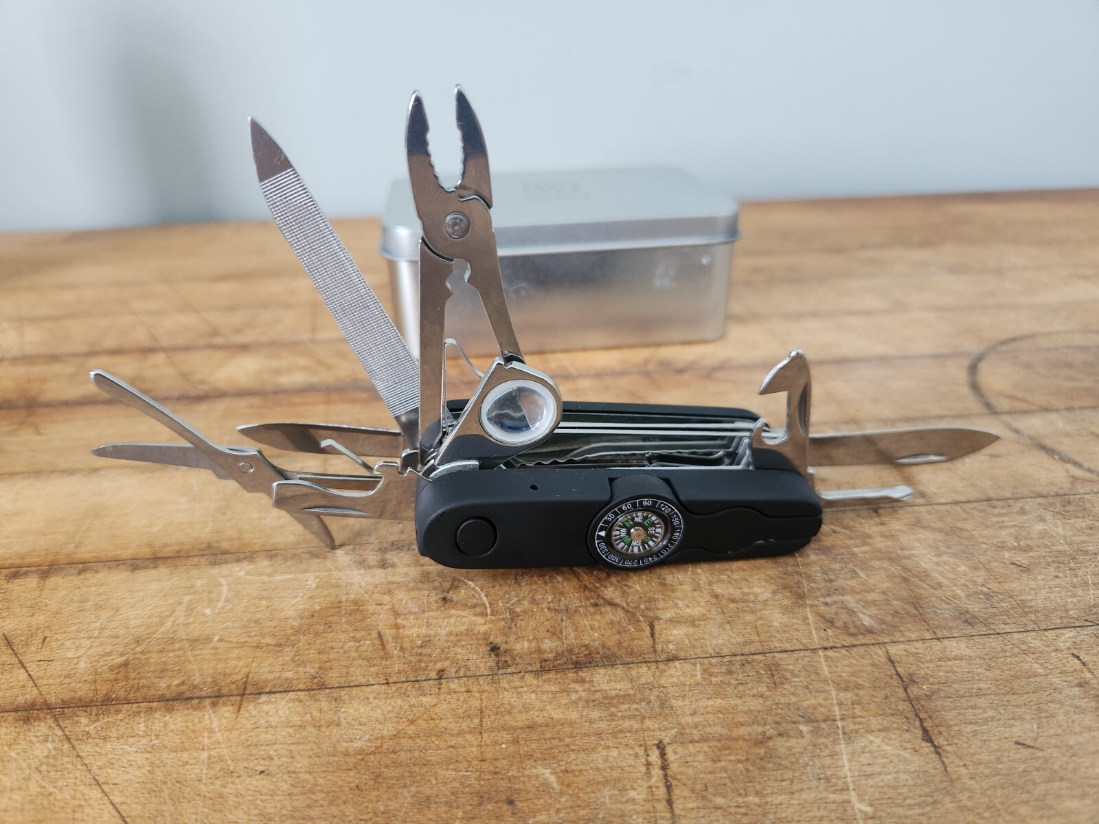 Whiz Tool – Ultimate Multitool Pocket Tool – 24 Functions, Lightweight – New
