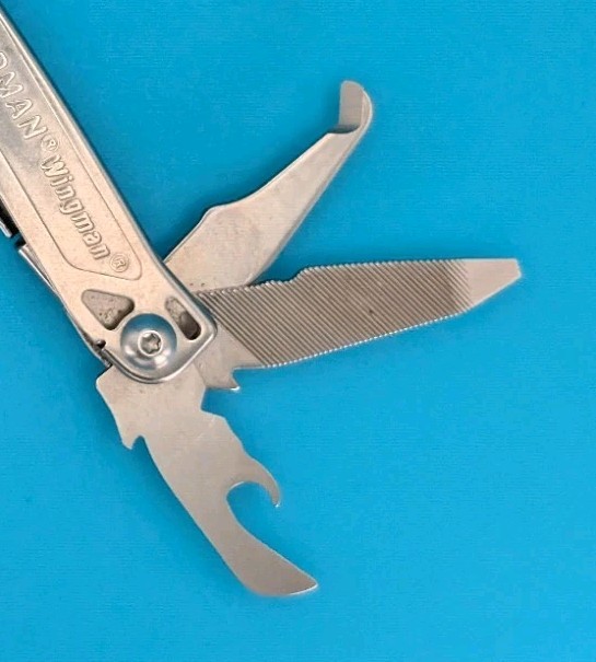 LEATHERMAN WINGMAN MULTI-TOOL! FAST SHIPPING!