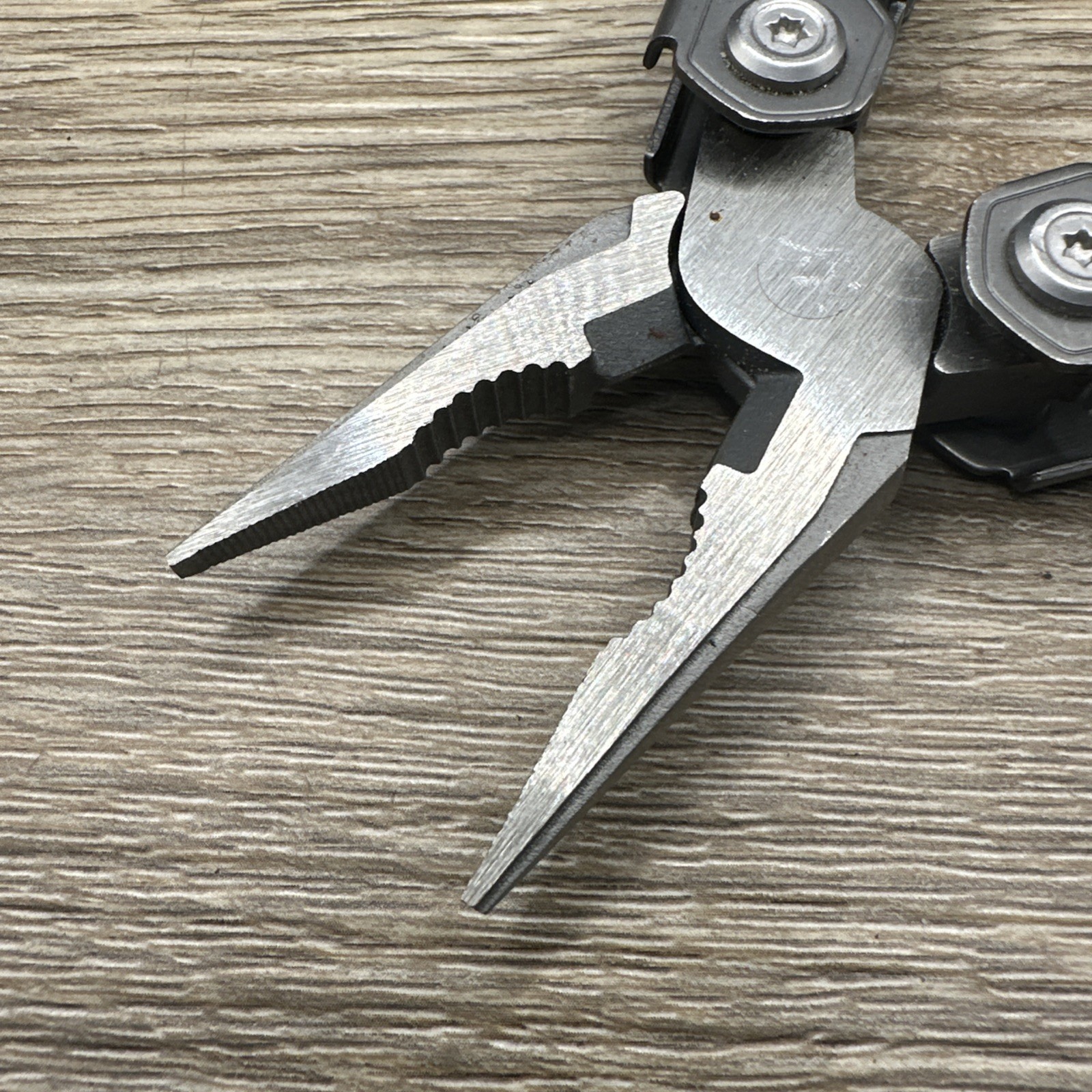 Gerber Truss Multi-Tool Pliers Knife Folding EDC FAST SHIPPING!