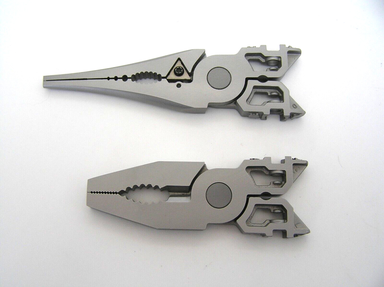 Gerber Evolution MP650 MILITARY VERSION Multi Plier Tool w FOUR Heads