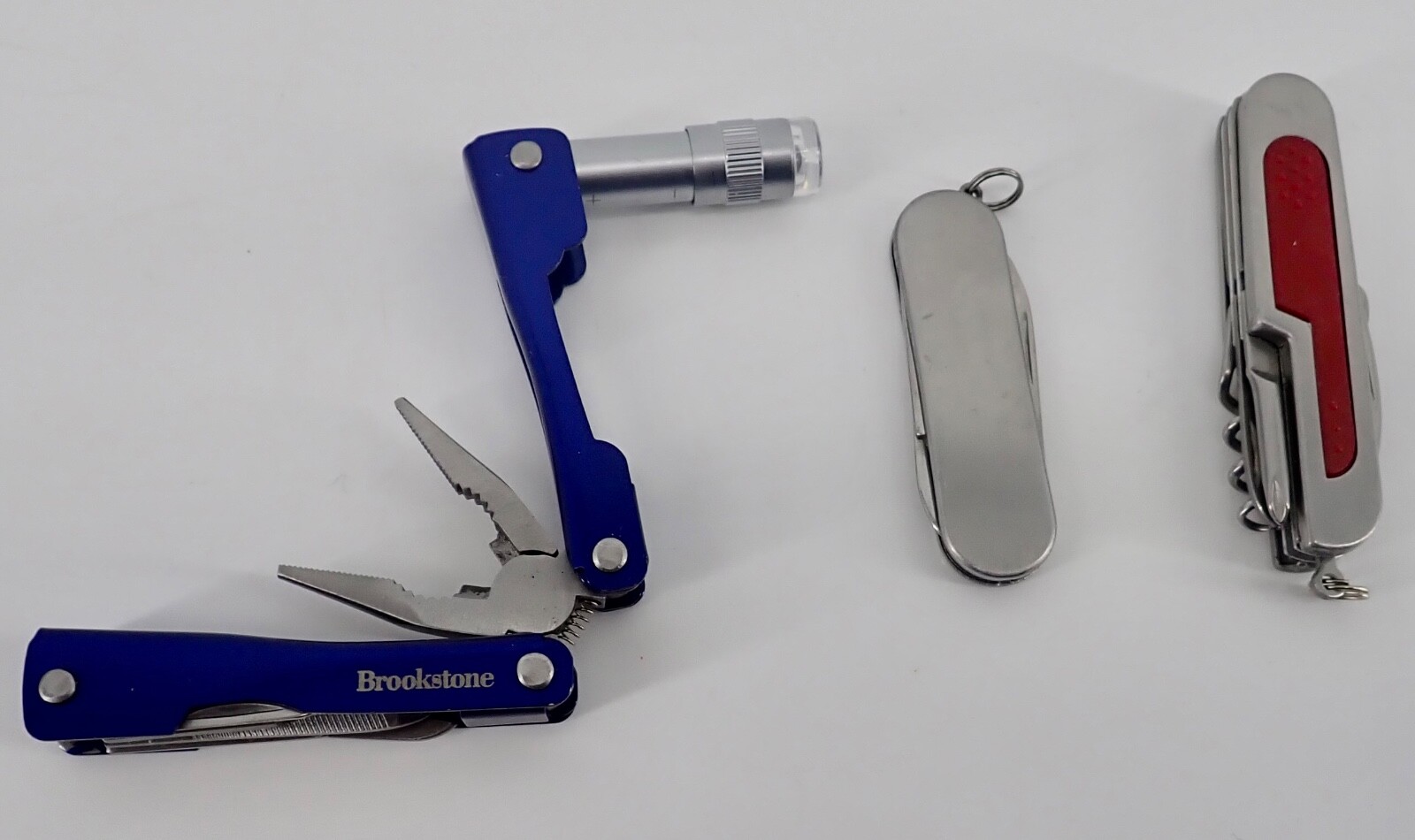 Brookstone Alltrade & Red Asst Set of 3 Pocket Knives Multi Function Tools Light