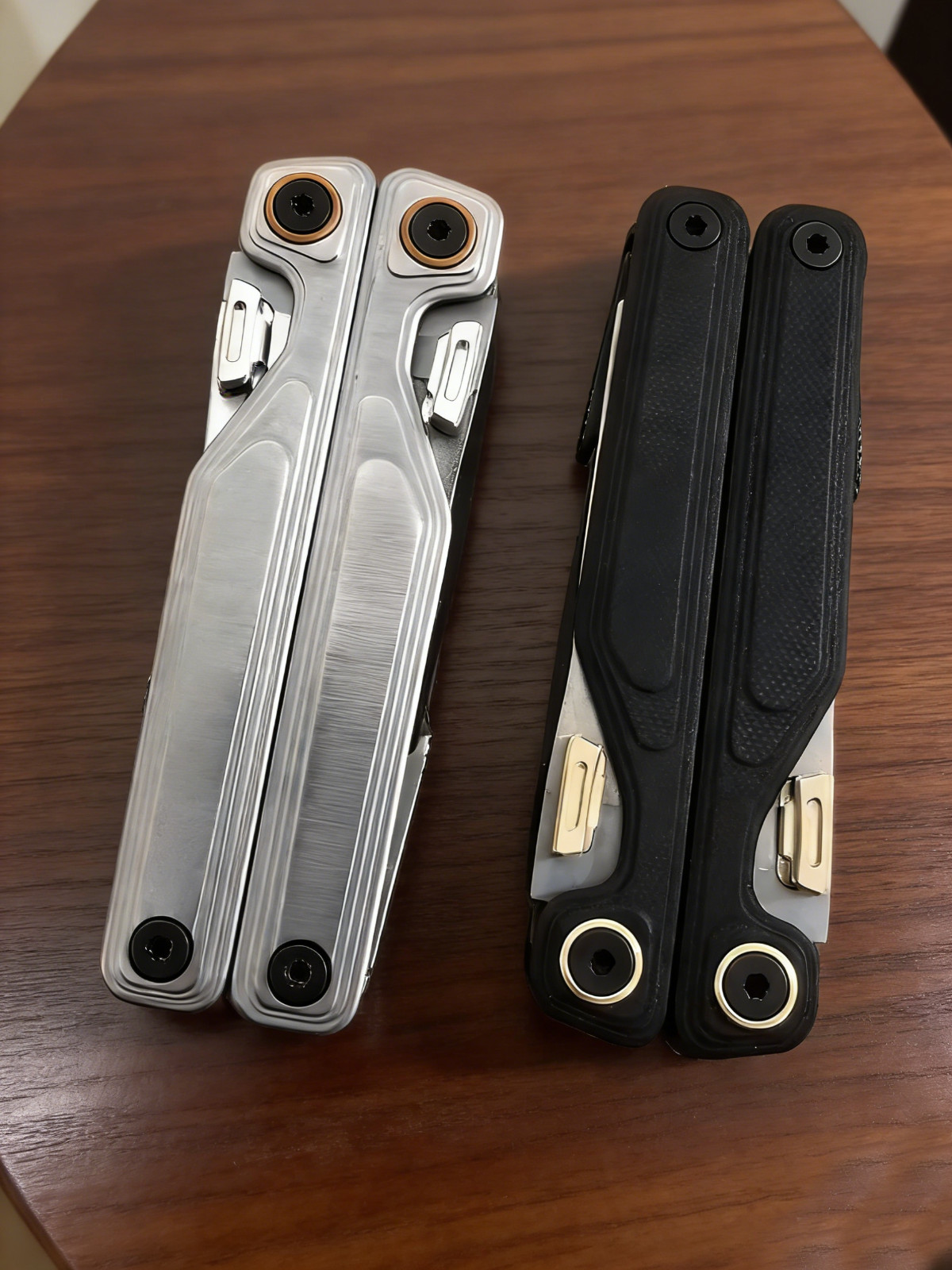 Thumb Stud for Leatherman Wave Alpha-Fast Deployment Mod, One-Hand