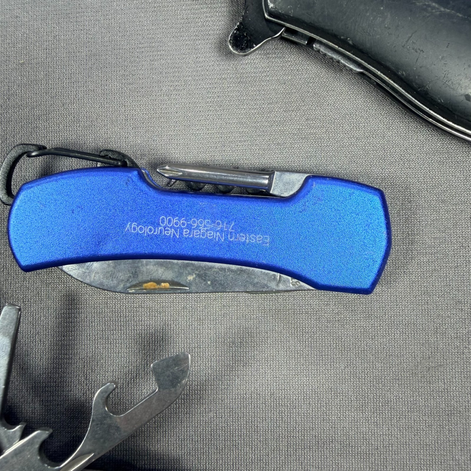Mixed Pocket Knife Utility Multi-Tool Lot Okapi DeWalt Albatross Guidesman 13pc