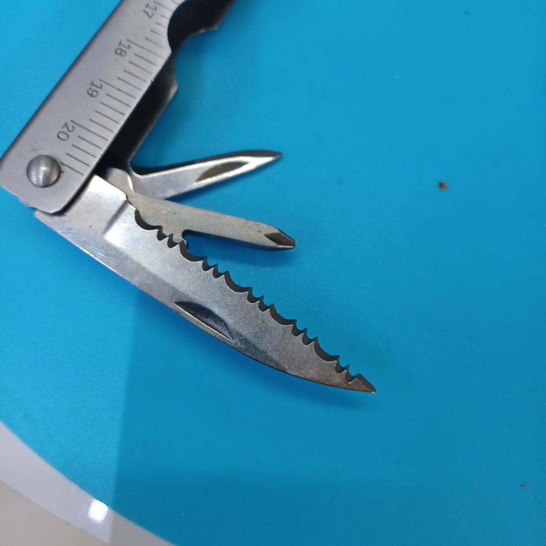 Winchester Multi-Tool Stainless Steel Finish – 4.25 inches closed