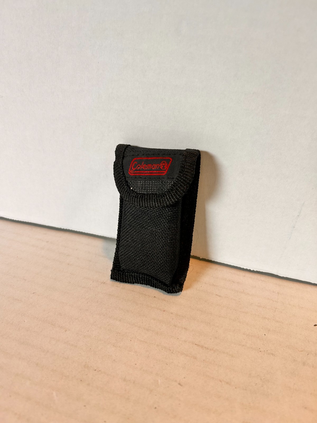 Multi Use Pocket Tool with case & Light