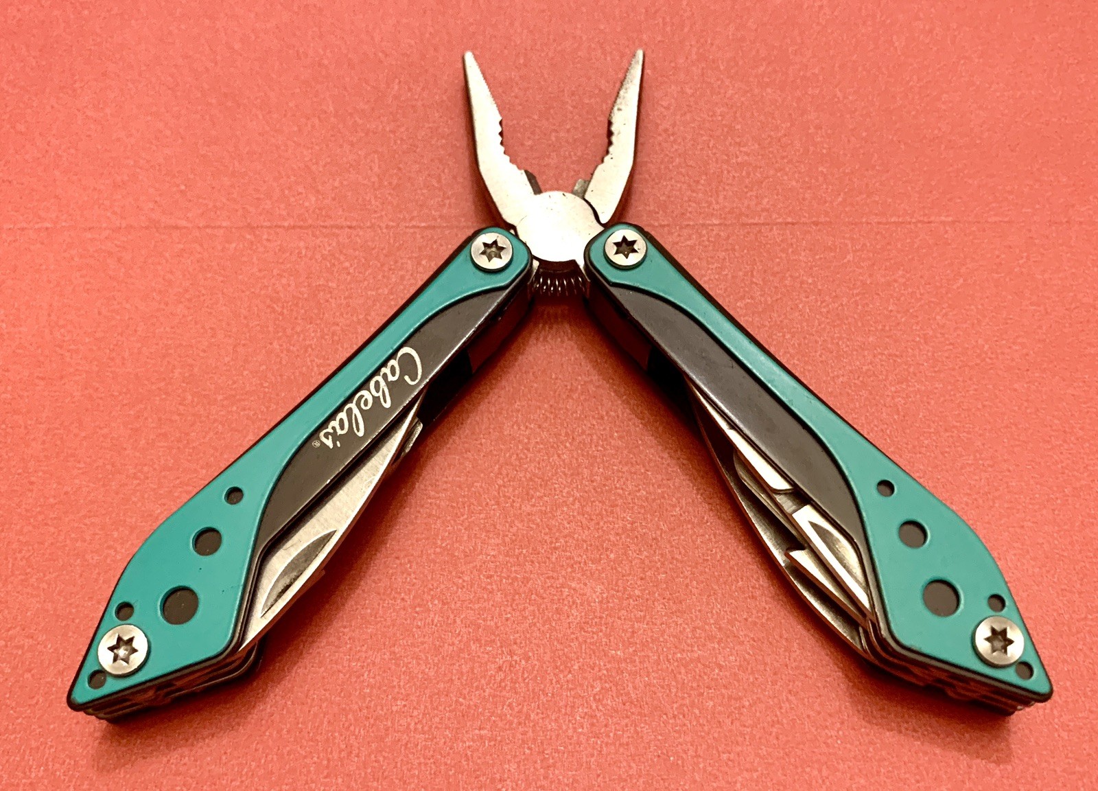 cabelas mini multi tool TEAL
