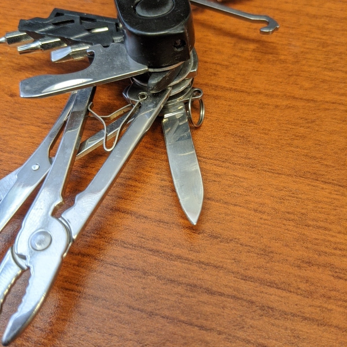 Ranger MultiTool Pocket Knife with Compass & 30 Tools All in Your Pocket Vintage