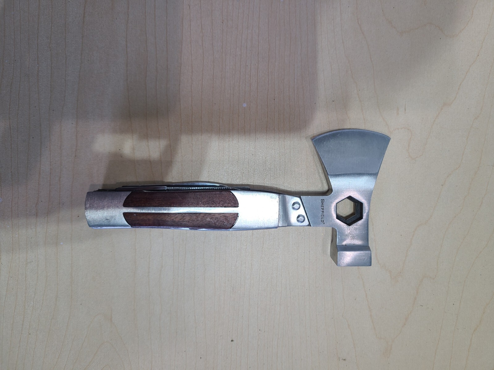 Sheffield Camper Axe-Head Multi Tool, Axe, Hammer, Screwdriver, etc…