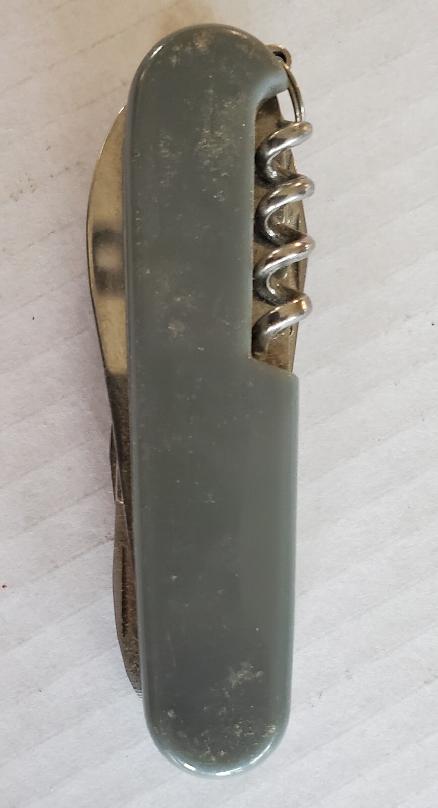 Ozark Trail – Multi Tool – Knife Scissors Corkscrew Screwdriver Bottle Opener