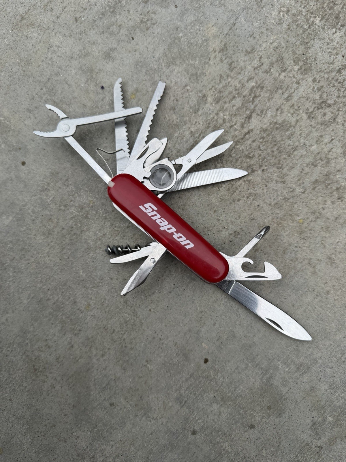 Snap On Tools Swiss Army Tool 25-in-1 Pocket Rescue Multi Tool Snap-On Racing