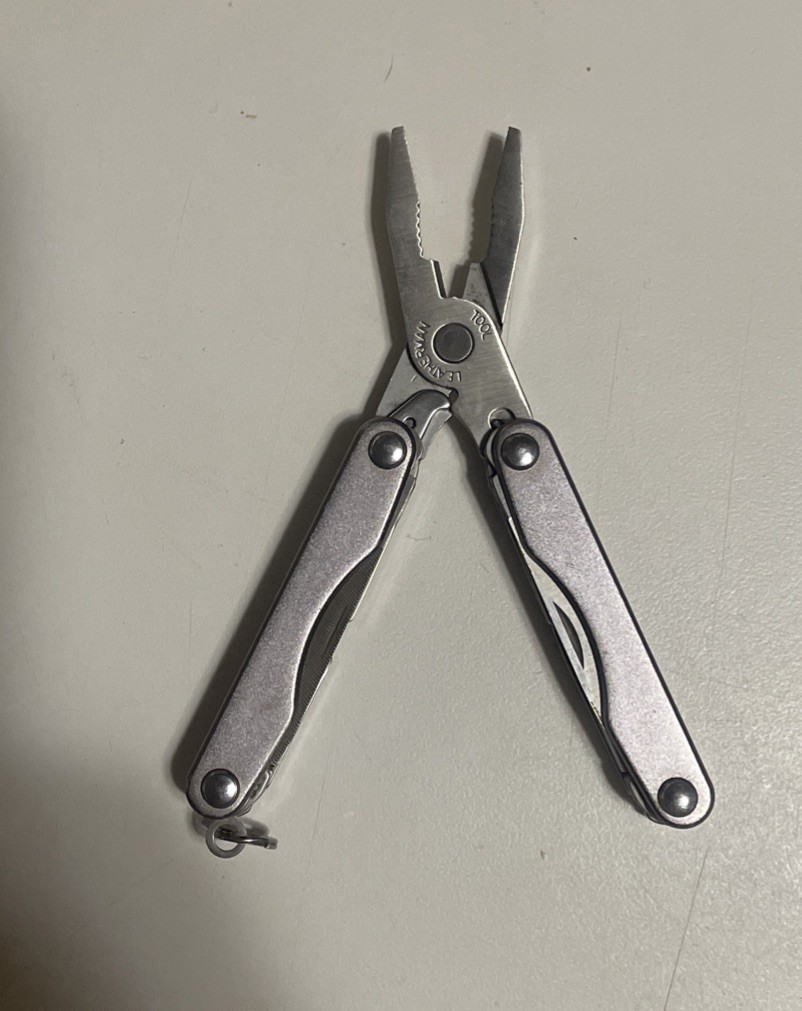 Leatherman Squirt P4 Multi-Tool Gray USA FREE SHIPPING