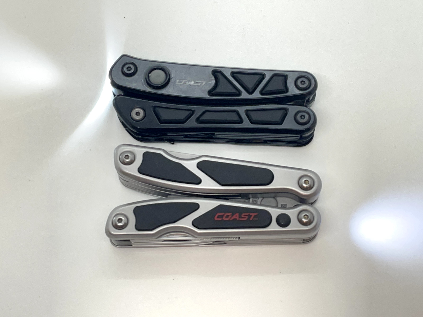 Coast Lot Of 2 Multi-Tool Flashlight LED155 2-LED Pro Pocket Pliers and LED140
