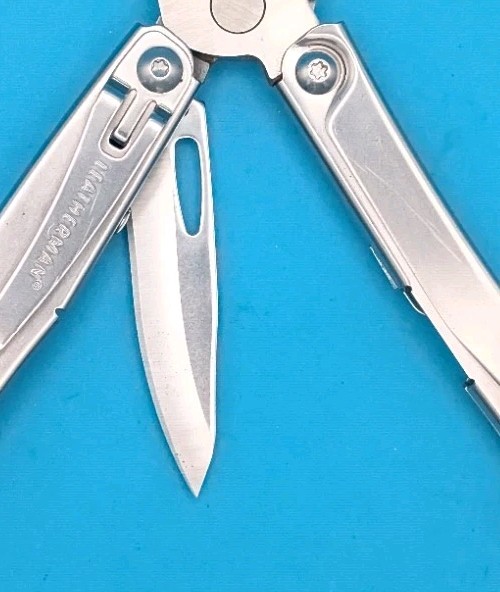 Leatherman Bolster 13 Tool Stainless Steel Multi-Tool! USED