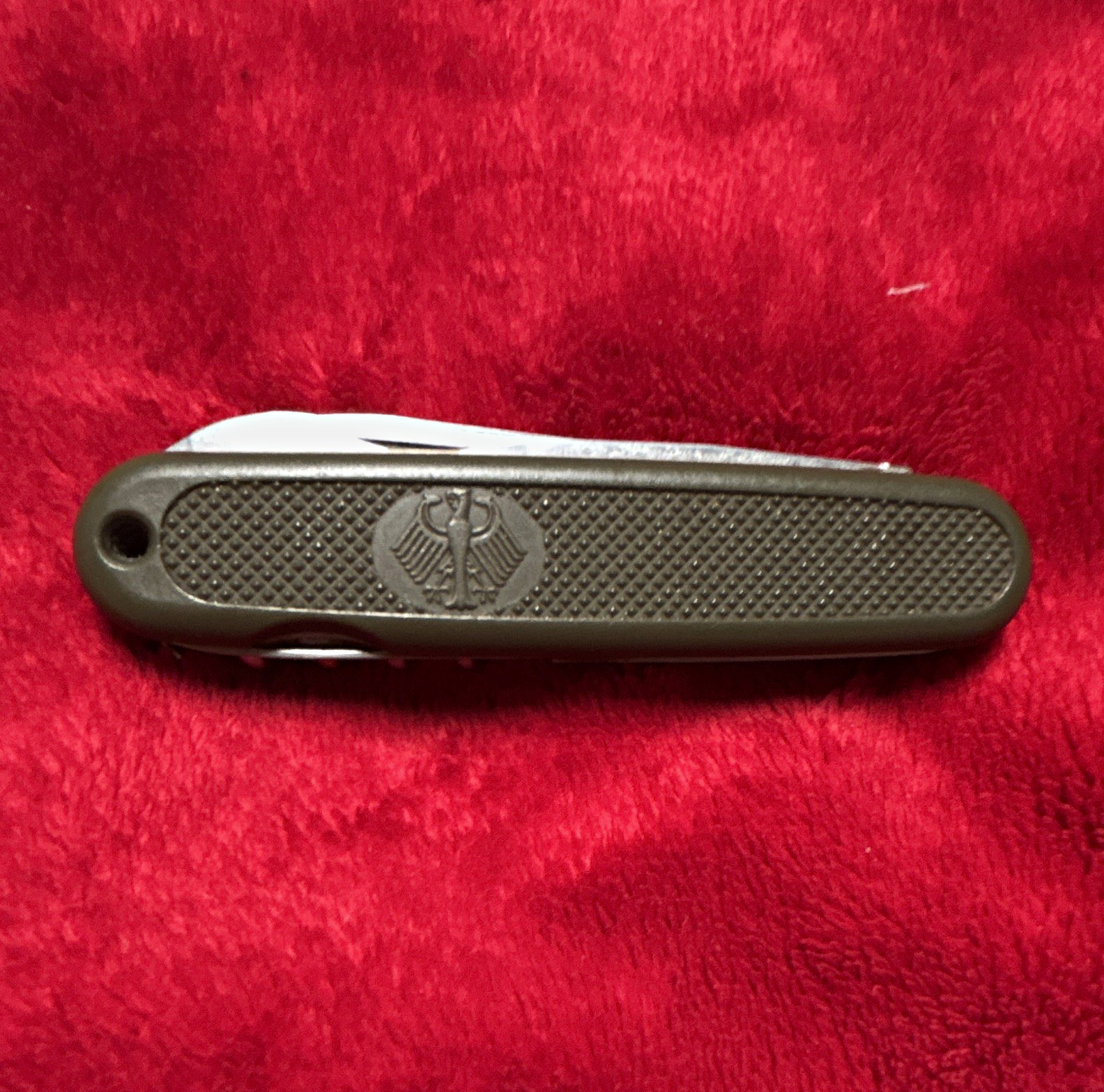 Green Folding Pocketknife Multi-Tool, Knife/Saw/Corkscrew/Bottle Opener, and awl