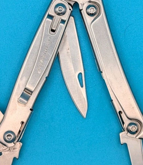 Leatherman Rev 3.8″ Multi-Tool, Stainless!