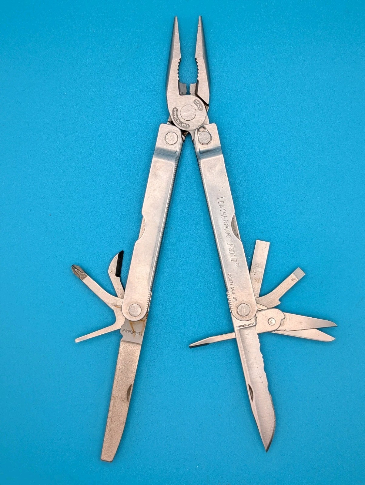 Leatherman PST 2 Multi Tool! 09/03 date stamp! Fast Shipping!