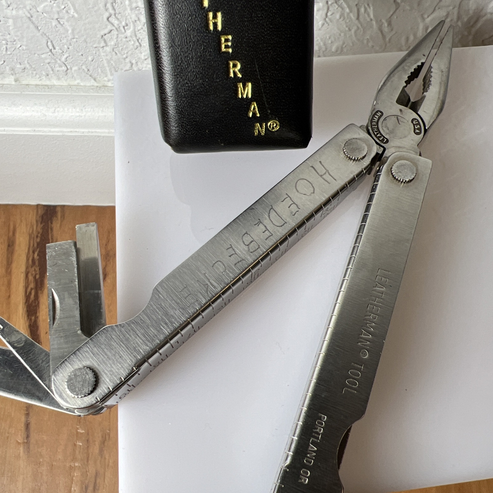 Vintage Original Leatherman Multi Tool Portland OR W/ Sheath USA 0896
