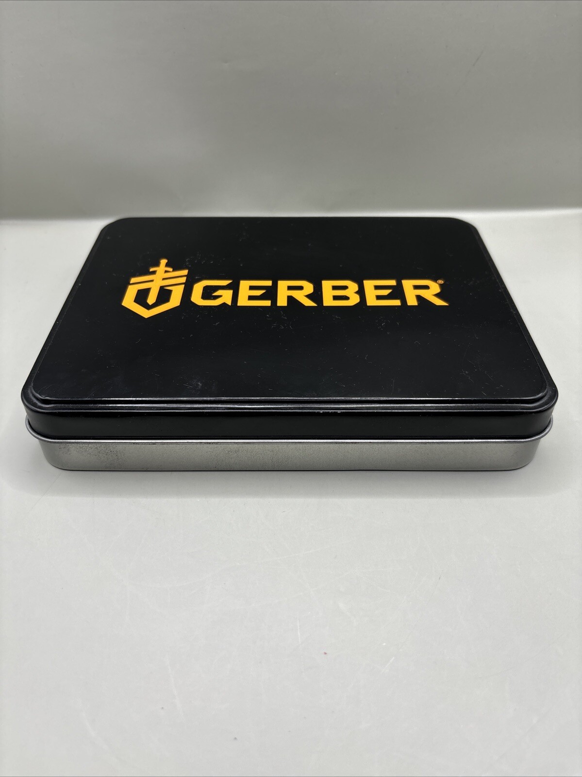 Gerber Traverse Serrated Edge Knife & Clutch Mini Multi Tool Combo Novelty Gift